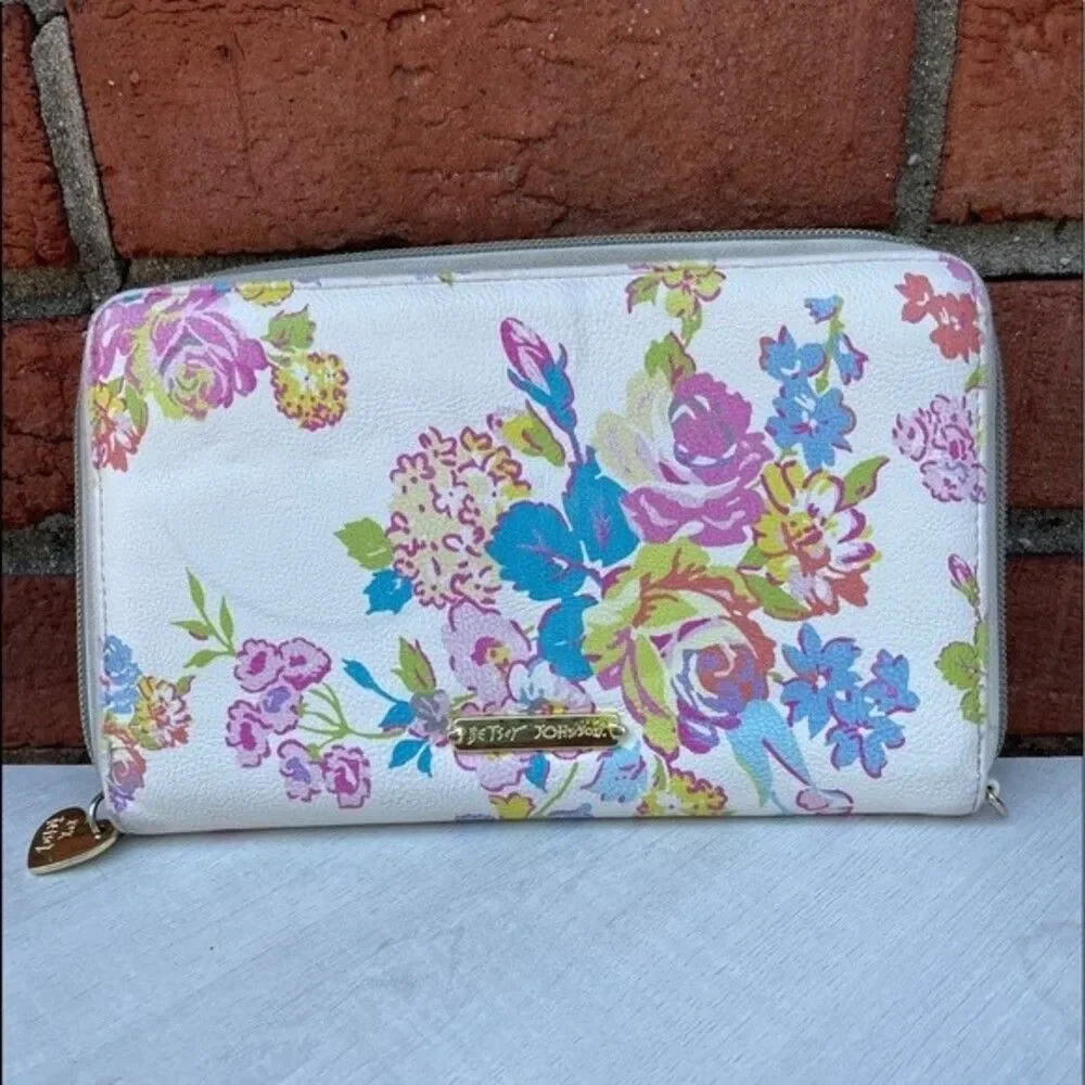 Betsey Johnson pre owned